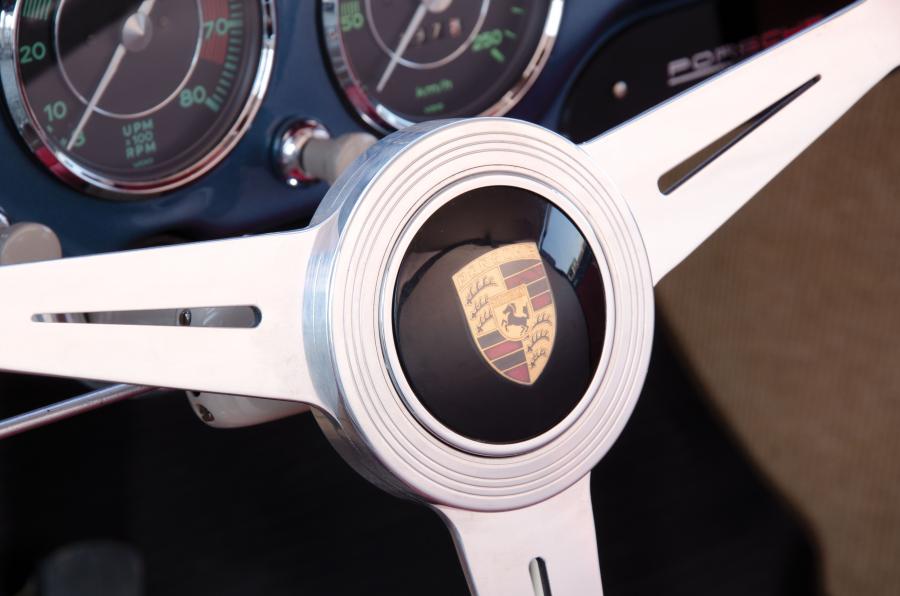  Porsche 356A 1500GS Carrera 1956 года  (фото 8 из 20)